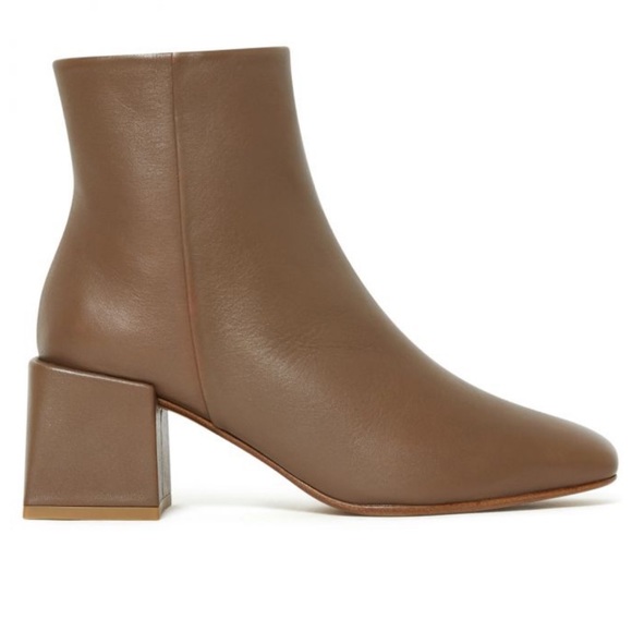 LoQ Lazaro Ankle Boots in Mink Leather, Size 38 - Picture 13 of 14